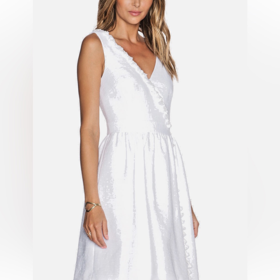 Trina Turk ~ White Textured V-Neck Tassels Sleeveless Nwt